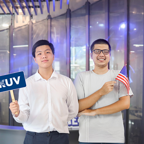 Quang Minh & Quang Long chính thức được cấp visa F1 trước thời gian hồ sơ định cư Mỹ hoàn tất