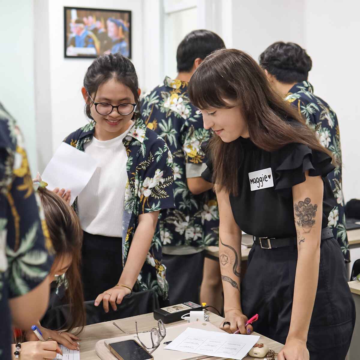 Sinh viên University of Cincinnati & Keiser University, HCMC hợp tác dự án khoa học tâm lý